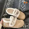 Zapatos Birkenstock de felpa de alta gama para mujer, nuevos zapatos peludos de suela gruesa para el invierno 2026, zapatos de algodón para la nieve peludos de cobertura total de felpa