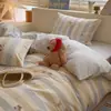 Juego de cuatro piezas de dibujos animados Clase A 100% algodón, modelo 2026, juego de tres piezas de algodón puro para dormitorio estudiantil, ropa de cama para todas las estaciones 4