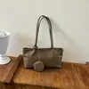 Bolso de mujer de gran capacidad, nuevo bolso de hombro de moda otoño 2026, bolso tote de alta gama vintage para el día a día