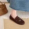 Mules de sola macia estilo old money para mulheres 2026 nova chegada de outono moda retrô franja slip-on casual corte profundo sapatos de salto único