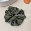 Scrunchie de Cetim de Alta Qualidade para Mulheres, Estilo de Luxo Leve, Simples e Elegante, Elástico de Cabelo Liso, Faixa de Cabelo Retrô, Moderno e Versátil