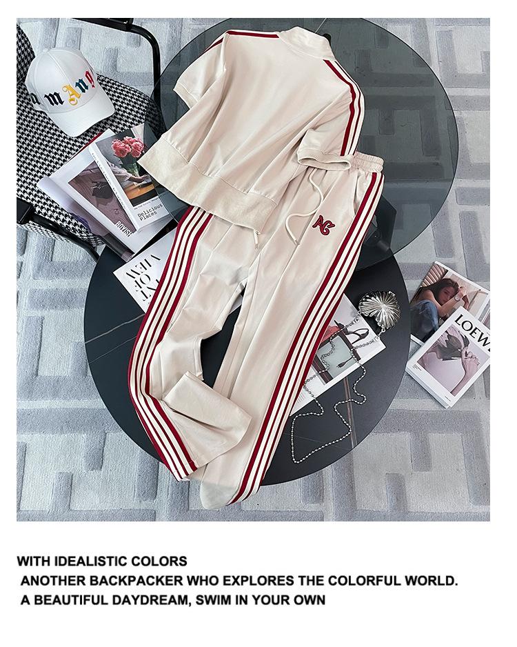 跨境淘货源分销2023春夏秋季新款街头潮流减龄小个子爆款欧货网红款运动套装休闲运动气质休闲时尚流行新款春夏秋装春夏秋装女装时尚套装套装女装春夏秋季套装女套装女女士运动服女装两件套套装卫衣套装休闲套装春夏秋季套装女装时尚套装盐系休闲套装女装2023百搭设计感小众洋气欧货阿里国际站跨境采购Cross-border, online shopping source, distribution, 2023 spring summer autumn, new, street trends, age reduction, small, explosive, European goods, network red, sportswear, leisure sports, temperament leisure, fashion popular, new spring summer autumn clothing, spring summer autumn women's clothing, fashion suit, suit women's clothing, women's sportswear, women's two-piece, hoodie suit, suit leisure, Fashion suit, salt department, leisure suit, women's 2023, everything, design sense, niche, foreign style, Ali International Station, cross-border procurement