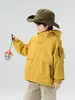 Otoño 2026 Nuevo Estilo Versión Coreana Chaqueta con Capucha Cortavientos Guapa para Niños Chaqueta Cálida Versátil para Niños Producto Nuevo