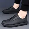 Zapatos casuales de cuero para hombre de alta calidad, modelo 2026, piel genuina, transpirables, con suela gruesa, versátiles