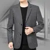 Chaqueta de Traje Casual de Negocios Estilo Nuevo Primavera y Otoño 2025 para Hombres de Mediana Edad y Mayores, Blazer Delgado de Corte Amplio