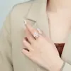Anel Rotativo de Trevo de Quatro Folhas de Henna para Mulheres, Moda Estilo Coreano Anel Ajustável de Zircônia, Fonte para Transmissão ao Vivo, Em Estoque