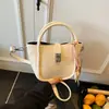 Bolso Cubo para Mujer con Acabado de Alta Gama, Bolso de Mano Transfronterizo de Moda con Patrón de Lichi, Nuevo Bolso Cruzado Estilo Cesta Elegante 2026