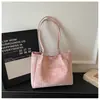 Nova Bolsa Tote Versátil Outono/Inverno 2026 Grande Capacidade Bolsa para o Dia a Dia Bolsa de Mão com Alça de Ombro Moda Versátil Bolsa Feminina