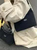 Bolso Cuadrado Pequeño de Gran Capacidad Retro Casual 2025 Invierno Nuevo Bolso de Hombro con Temperamento Coreano Ins para Mujer