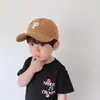 Boné de Baseball Simples Estilo Coreano para Crianças Tendência Meninos e Meninas 2-8 Anos Boné Estiloso com Letras Bico de Pato Tendência Aba Larga