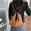 Otoño 2026 Nuevo Elegante Gamuza Texturizada Doble Cremallera Hombro Único Cruzado Multifuncional Convertible Mochila Bolso Tote
