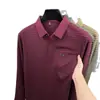 Camisa polo de rayas de manga larga para hombre, adecuada para primavera y otoño, con cuello camisero, corte casual y holgado, diseñada para hombres de mediana edad, un nuevo estilo para la ropa de hombre