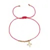 Pulseira Pingente Torre Eiffel com Fio Vermelho e Contas Douradas Vintage com Cordão Ajustável, Adequada para Encontros, Festas e Uso Diário
