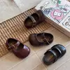 Zapatos para bebé niña, zapatos de cuero de otoño, zapatos de suela blanda para bebés de un año, zapatos para niños pequeños, zapatos de princesa para niñas, zapatos elegantes para niñas
