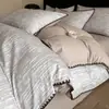 Conjunto de cama simples de algodão puro escovado de quatro peças com toque de alta qualidade, capa de edredom espessa 100% algodão, lençol, conjunto de três peças com lençol com elástico