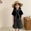 Conjunto de Verão para Meninas Estilo Coreano Simples 2026 Camiseta Casual de Manga Curta Conjunto de Shorts Casuais Triângulo Floral Tendência