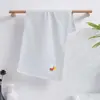 Dos Toallas Pequeñas de Algodón Puro para Uso Doméstico, Aptas para Niños y Bebés, con Lindos Diseños de Caricaturas, Suaves, Absorbentes y Libres de Pelusa