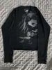 Camiseta básica de manga comprida com aspecto desgastado, estilo retrô americano, com estampa de garota de anime 2D, camiseta preta de corte solto, top estilo punk
