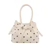 Bolso de Lunares Estilo Coreano para Mujer 2026 Nuevo Bolso de Hombro Cruzado Diseño de Nicho de Moda Sensación de Alta Gama Bolso de Axila