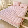 Producto Nuevo de Invierno Juego de Sábanas Acolchadas de Terciopelo Teddy de Tres Piezas Protector de Colchón Simmons Color Sólido Grueso Cálido Cubierta de Cama