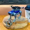 Criativo novo chaveiro de cachorrinho mecânico de voo de baixa altitude, divertido brinquedo transformável para alívio do estresse para estudantes, pequeno pingente atacado