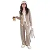 Conjunto casual simple de dos piezas estilo coreano con cárdigan de manga larga y pantalones de pierna ancha para niñas en primavera y otoño