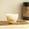 Copo cônico de cerâmica com glacê de gelo, cozido em alta temperatura, com design de nuvem e montanha, xícara de chá de cerâmica de alta qualidade para uso doméstico, conjunto de chá kung fu de luxo leve, xícara de mestre anti-queimadura