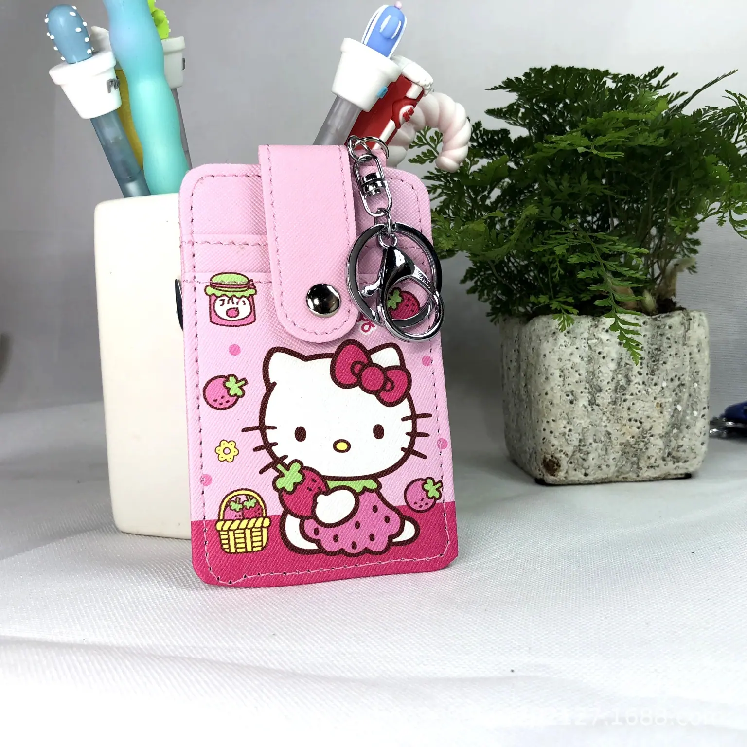 草莓Kitty（1）.jpg