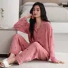 Pijama de Algodón Puro Nuevo Otoño 2026 para Mujer, Conjunto Delgado de Manga Larga y Pantalón Largo Casual Cómodo para Casa, Se Puede Usar al Aire Libre