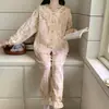 Pijama de Algodón Nube para Mujer 2026 Nuevo Set de Ropa para el Hogar de Manga Larga con Estampado Floral Pequeño Estilo Coreano, Cuello de Muñeca Dulce
