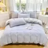 Jie Liya Algodón Puro Hilo 40S Teñido en Hilo Algodón Lavado Rayas Borde de Concha Estilo Japonés Juego de Cama de Cuatro Piezas Funda de Edredón Individual Disponible para Mayorista
