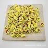 Pacote de expressões de emoji multicolorido, contas fatiadas de argila macia, contas de rosto sorridente redondas, contas soltas para joias DIY e acessórios de pulseira