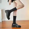Mocasines de Cuero Grueso Estilo Retro Británico Tacón Grueso Zapatos de Una Sola Pieza Mujer 2026 Nuevos Hechos a Mano Zapatos de Cuero Pequeños para Hombre Perezoso