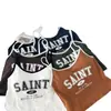 Camisole de verão mais vendida com estampa de letras retrô e bojos, top curto wrap-around de cor contrastante para mulheres