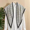 Pañuelo Triangular de Seda para Mujer, Nuevo Estilo Primavera y Verano, Pañuelo de Seda Estampado Retro, Chal Versátil, Pañuelo de Protección Solar, Moderno y Elegante