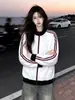 Jaqueta Listrada Estilo College Nicho Americano Feminina Marca Trendy 2026 Outono/Inverno Nova Solta Casual Versátil Top ins
