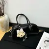 Bolsa de Mão Pequena Feminina Shuai Mi Jia 2026 Verão Nova Nicho Retro Bolsa de Ombro Moda para o Trabalho Bolsa Transversal