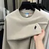 Sudadera de algodón puro para hombre con cuello redondo, nueva moda casual otoño 2026, logo de poni bordado, sudadera para hombre de color liso como capa base