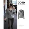 Top Gris Delgado de Manga Larga Ropa Deportiva Fitness Yoga Conjunto para Mujer Camisola Cubierta Dos Piezas Atuendo de Principios de Otoño