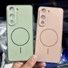 Funda de doble color deslumbrante con tacto de piel adecuada para TECNO POVA CURVE2 5G, funda dura de dos en uno con tacto de piel, agujero de precisión anti-caídas