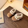 Sapatos de Algodão Pelúcia com Pérolas para Meninas Inverno Novo Estilo Doce Infantil Sapatos Birkenstock Bebê Quente Antiderrapante Solado Macio Sapatos de Inverno