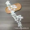 Aplique de tela bordado de rosa soluble en agua en tira larga con motivos florales y de hojas calados para vestidos de novia, Hanfu y decoraciones de faldas laterales