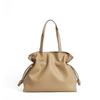 Nuevo Bolso de Mujer de Cuero Genuino de Alta Gama Transfronterizo Bolso de Hombro Portátil para Mujer Cuero Vacuno Nuevo Diseño de Nicho Bolso Tote
