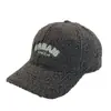 2024 otoño e invierno nuevo gorro de béisbol coreano simple para combinar con todo de lana de cordero con letra bordada cara pequeña para niños