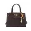 Elegante y minimalista bolso de hombro, un bolso cuadrado pequeño chic y versátil para el día a día, nueva colección 2026, bolso de mano casual para mujer