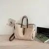 Bolsa Feminina Nova Outono 2026 Transfronteiriça Casual Moda Retrô Bolsa de Mão Ombro Único Grande Capacidade Bolsa Tote Transversal