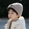 Chapéus Infantis para Outono e Inverno, Quentes e Grossos, Simples à Prova de Vento Gorro de Tricô, Unissex Chapéu de Lã com Proteção para Orelhas de Bebê, Moderno