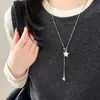 Paseando por la Galaxia ~ Collar Ajustable Estrella Larga para Mujer 2025 Nuevo Nicho Versátil Accesorio de Cadena para Suéter de Otoño e Invierno