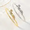 Lujo Ligero, Pulsera Moderna y Única con Circonitas Micropavé con Forma de Serpiente, Exquisito Lujo Ligero, Versátil y Joyería de Mano Abierta de Alta Gama
