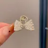 Pinza de pelo pequeña con garra para temperamento de princesa, pinza de pelo lateral estilo coreano exquisita, sensación de alta gama, nuevo pinza de pelo para media coleta 2026